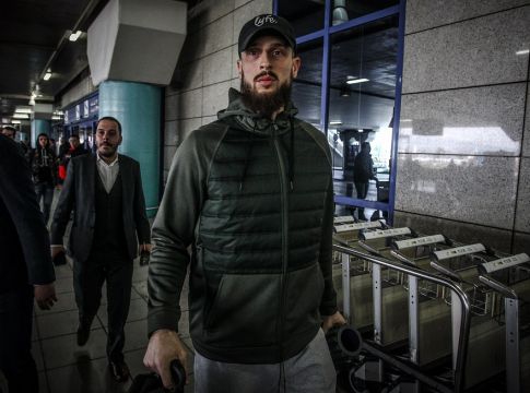 Παναθηναϊκός: Έφτασε στην Αθήνα ο Ράουτινς (pics)