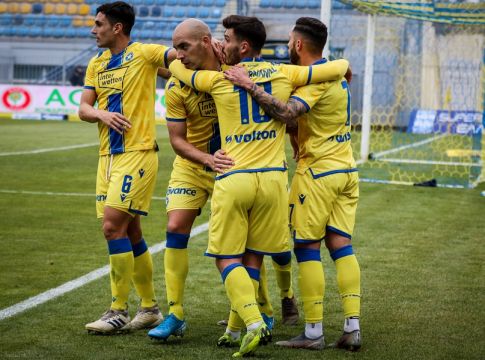 Αστέρας: Η αποστολή για τη Λαμία