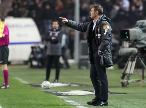 Καρέρα: «Καθαρό φάουλ πάνω στον Βράνιες»