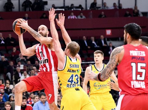 Ολυμπιακός – Άλμπα Βερολίνου 86-93