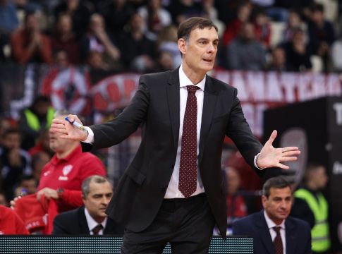 Μπαρτζώκας: «Δεν κοιτάμε ακόμα την 8άδα, μεγάλη κλάση ο Ρότσεστι»