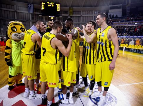 Αρης: Απαντες παρόντες