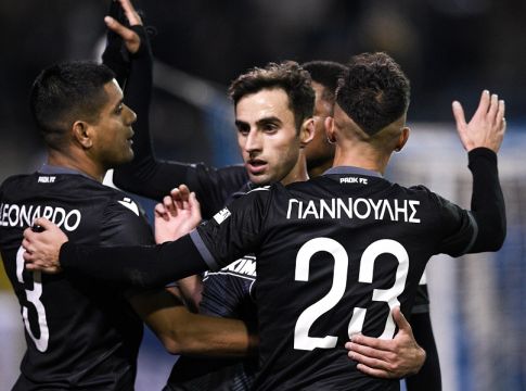 Πιάνει κορυφή ο ΠΑΟΚ