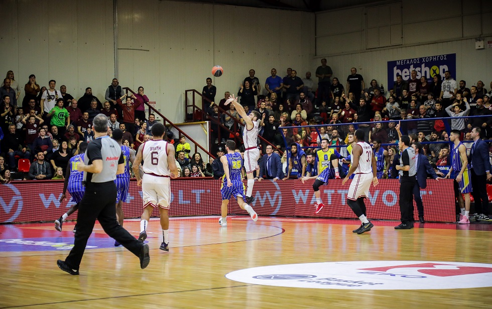 Το τρομερό buzzer beater του Πελεκάνου που έδωσε τη νίκη στον Ήφαιστο! (vid)