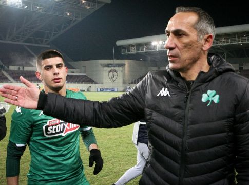 Ο άνθρωπος που έκανε ευτυχισμένο τον Δώνη