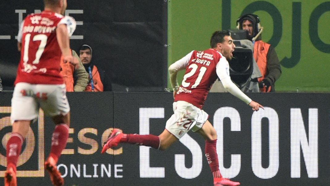 Η Μπράγκα πήρε το Λιγκ Καπ, 1-0 την Πόρτο (vd) | to10.gr Η Μπράγκα πήρε το Λιγκ Καπ, 1-0 την Πόρτο (vd) | to10.gr