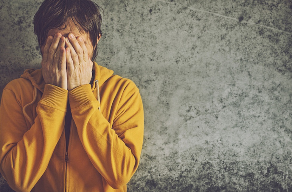 Πώς να καταλάβεις αν είσαι σκληρός με τον εαυτό σου