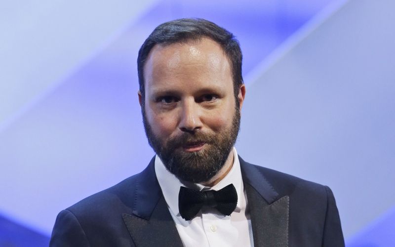 Λάνθιμος: Ξεκινά στην Ελλάδα τα γυρίσματα της νέας ταινίας του με Έμα Στόουν και Ντέμιεν Μπονάρ