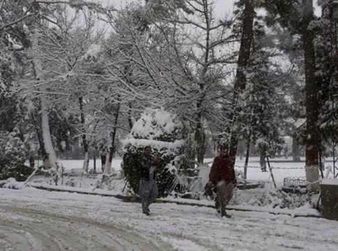 Τουλάχιστον 57 νεκροί από χιονοστιβάδες στο Πακιστάν
