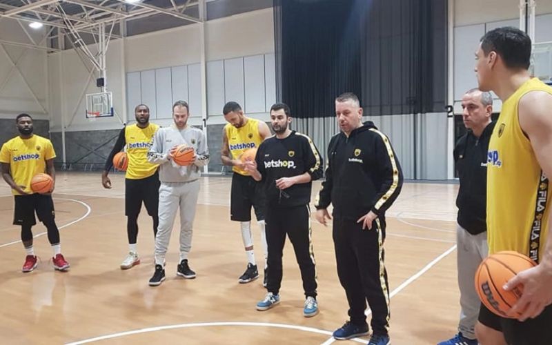 ΑΕΚ: Προπόνηση στην Αμβέρσα (pics)