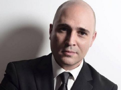 «Αγαπώ τις βίγκαν λεσβίες»! Η νέα δήλωση Μπογδάνου που -ξέρει- ότι θα γίνει θέμα