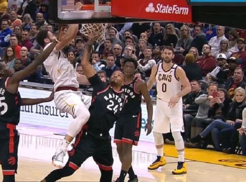 NBA Top 5: Ο Λάρι Νανς Τζούνιορ κάνει πόστερ τον Πάουελ στο Νο.1 (vid)