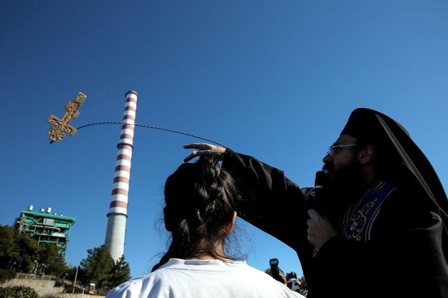 Θεοφάνεια: Κυκλοφοριακές ρυθμίσεις στην Αθήνα και τον Πειραιά λόγω των εκδηλώσεων