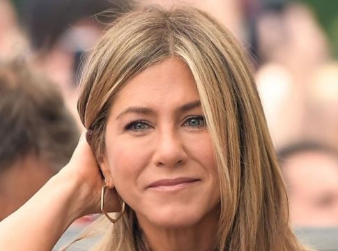 Τζένιφερ Άνιστον: Αυτή είναι η ολόγυμνη φωτογραφία της που… σαρώνει!