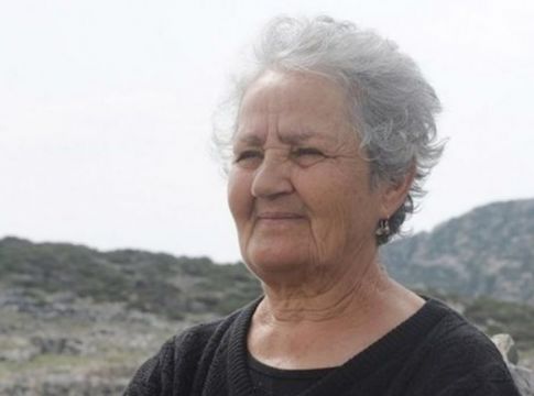 Θρίλερ στην Κίναρο: Αγνοείται η μοναδική κάτοικος του νησιού