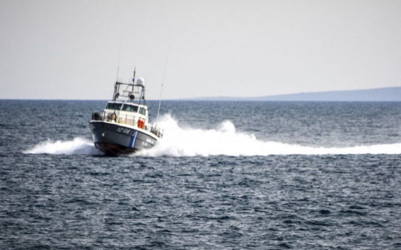 Αγνοείται ένας ναυτικός – Επιχείρηση του λιμενικού για τον εντοπισμό του