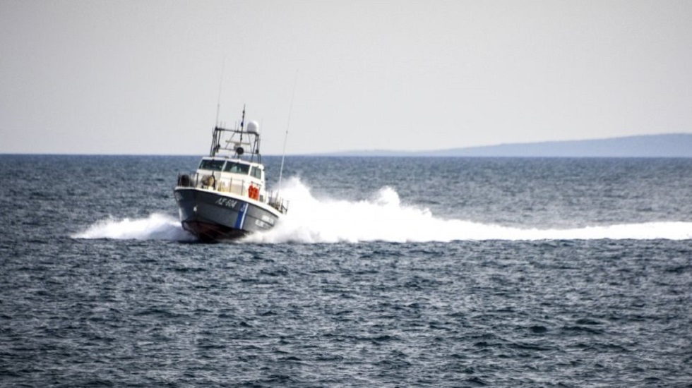 Αγνοείται ένας ναυτικός – Επιχείρηση του λιμενικού για τον εντοπισμό του