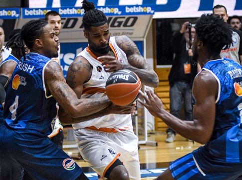 Προμηθέας Πατρών – Λάρισα 62-76