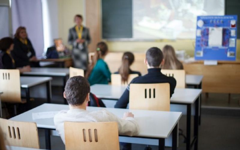 Αργία Τριών Ιεραρχών: Τι θα ισχύσει τελικά – Ανακοίνωση του υπουργείου Παιδείας
