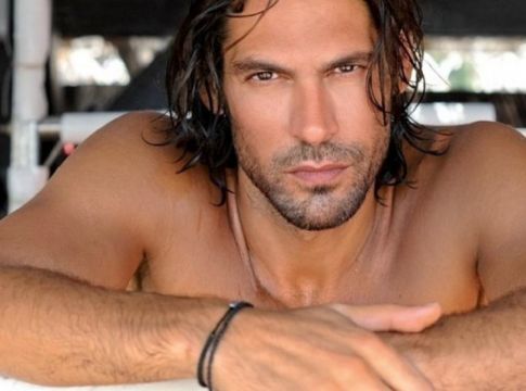 Γιάννης Σπαλιάρας για τη νοσηλεία του στο Ιράν: Είμαι κοινωνικός, δίνω χέρι σε ανθρώπους, μαϊμούδες, άλογα