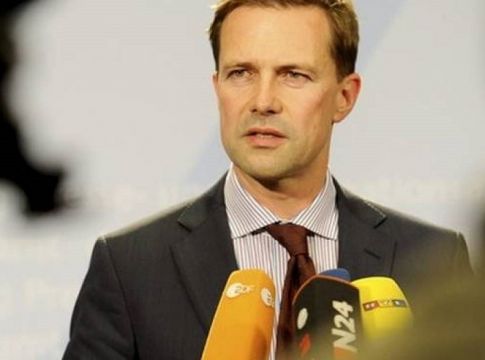 Ζάιμπερτ: «Το Βερολίνο κατανοεί και συμμερίζεται της ελληνικές ανησυχίες για το τουρκολιβυκό μνημόνιο»