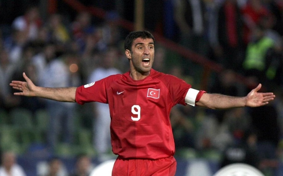 «Ο Ερντογάν μου πήρε τα πάντα» δηλώνει πασίγνωστος Τούρκος ποδοσφαιριστής