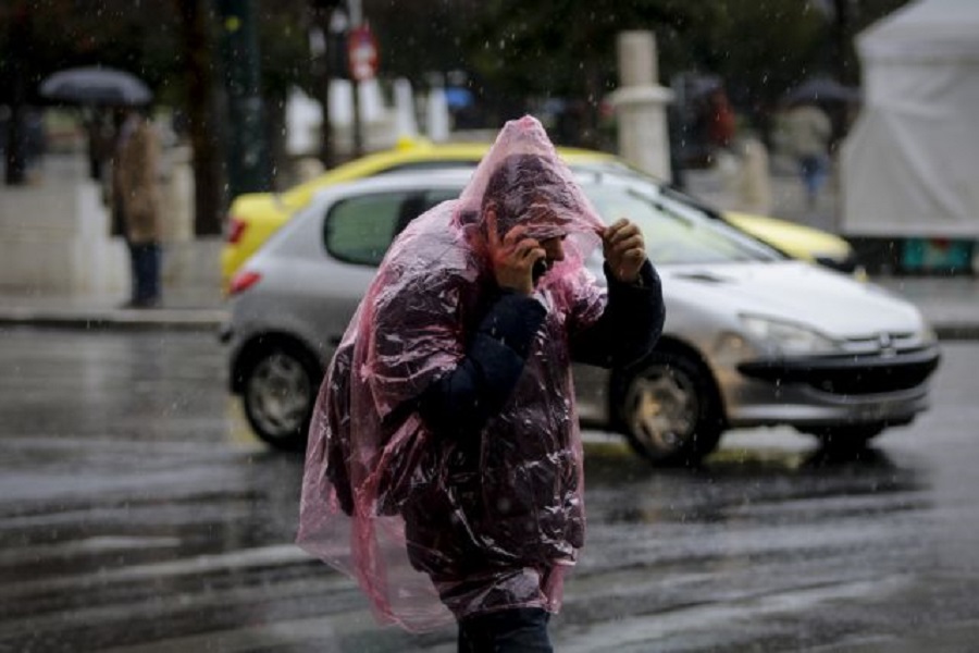 Καιρός: Βροχές και καταιγίδες σε όλη τη χώρα