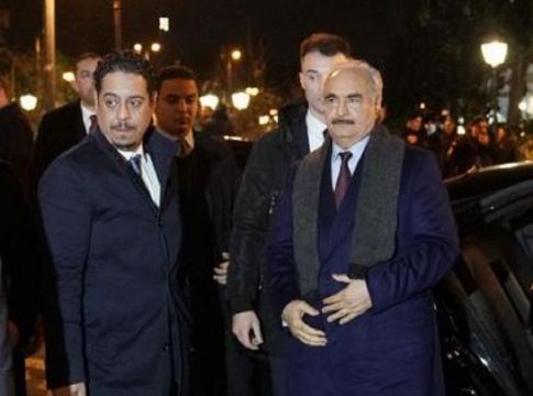 Διπλωματική αντεπίθεση της Αθήνας με Χαφτάρ- Απειλή βέτο από Μητσοτάκη
