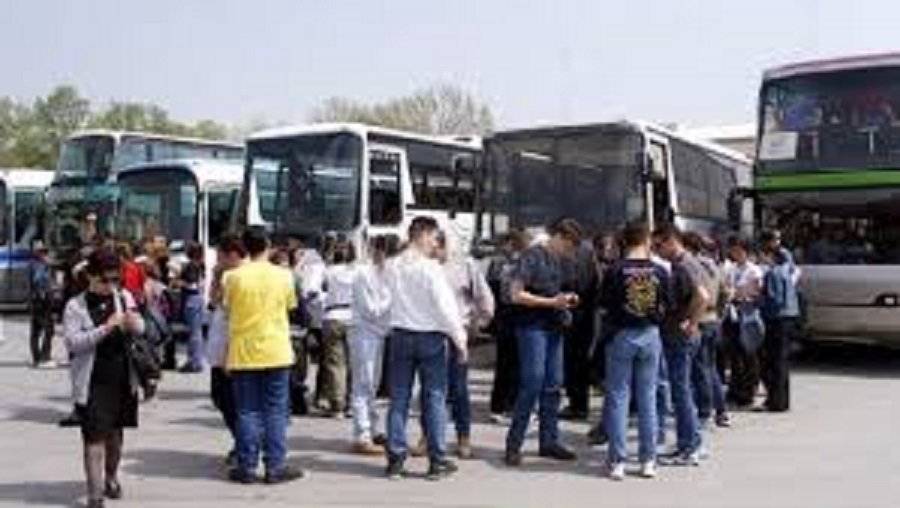 Ακυρώνονται σχολικές εκδρομές λόγω κορωνοϊού! Τα πάνω κάτω για τους μαθητές