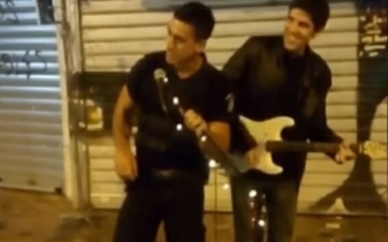 Παίκτρια του GNTM πρωταγωνίστρια στο video clip του αστυνομικού που τραγούδησε στο Μοναστηράκι και έγινε viral!