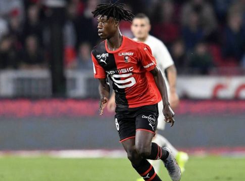 Στο «στόχαστρο» της Ντόρτμουντ ο Καμαβινγκά