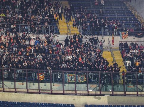 Οπαδοί της Βαλένθια γύρισαν από την Ιταλία με συμπτώματα κορονοϊού!