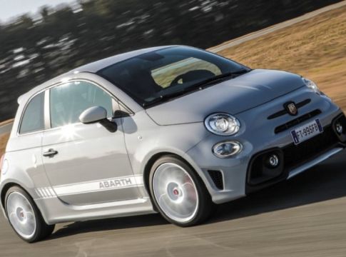 Στην Ελλάδα το νέο Abarth 595 esseesse