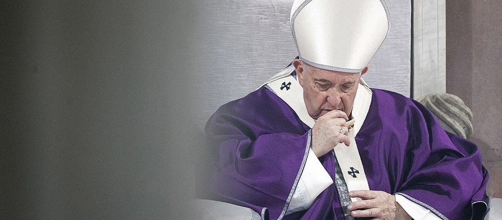 Αγωνία στο Βατικανό!- Προσβλήθηκε ο Πάπας από κορωνοϊό; – Οι εικόνες που τα λένε όλα!