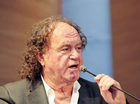 Κελεσίδης: «Ο Ολυμπιακός με νίκη τελειώνει το πρωτάθλημα»