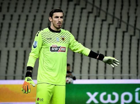 Μπάρκας: «Νίκη με τον Παναθηναϊκό για να είμαστε ήρεμοι»