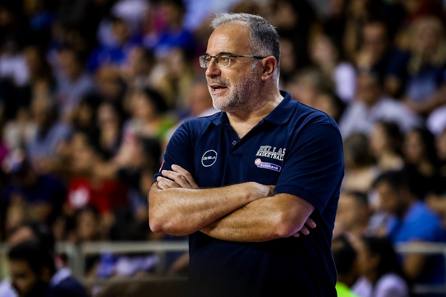 Σκουρτόπουλος: «Πρόκριση από τις πρώτες αγωνιστικές στο Ευρωμπάσκετ»