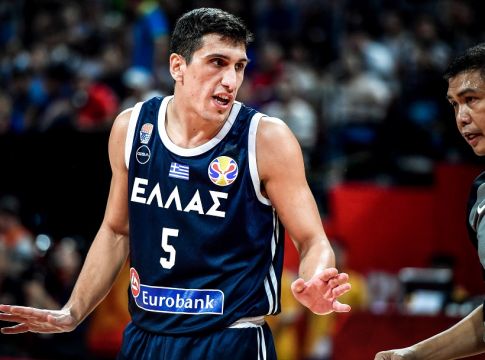 Λαρεντζάκης: «Βγάλαμε ψυχή και ενέργεια, λείπει ο Μπουρούσης»