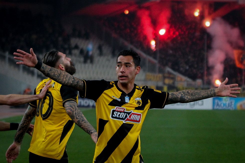 ΑΕΚ-Παναθηναϊκός: Ανοιξε το σκορ ο Αραούχο! (vid)