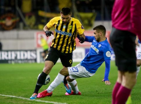 Νταβιώτης: «Να μπούμε στα play off για να φέρουμε χαρά στον κόσμο μας»