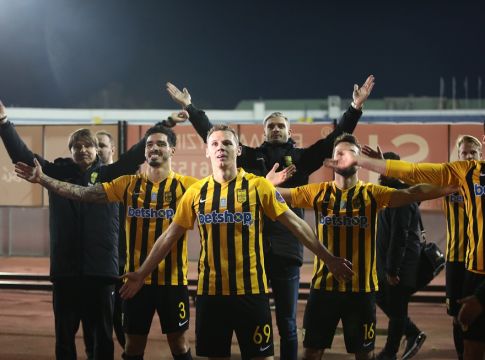 ΠΑΕ Άρης: «Ομάδα και κόσμος μια γροθιά» (vid)