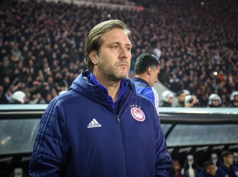 Μαρτίνς: «Συνεπής ομάδα η Γουλβς, να συνεχίσουμε να γράφουμε ιστορία» (vid)