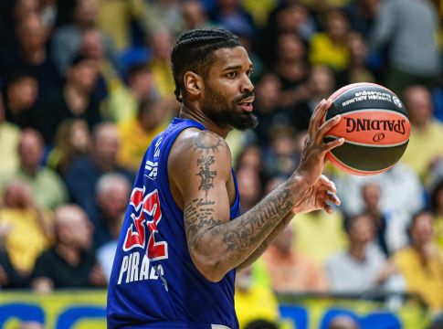 Euroleague Top 10: Πρωταγωνιστές οι Έλις, Μπόλντγουιν και Παπαγιάννης (vid)