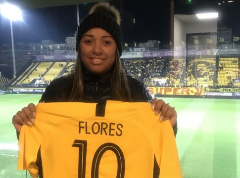 Άρης: Το δώρο της ΠΑΕ στη Ρομίνα Φλόρες (pic)