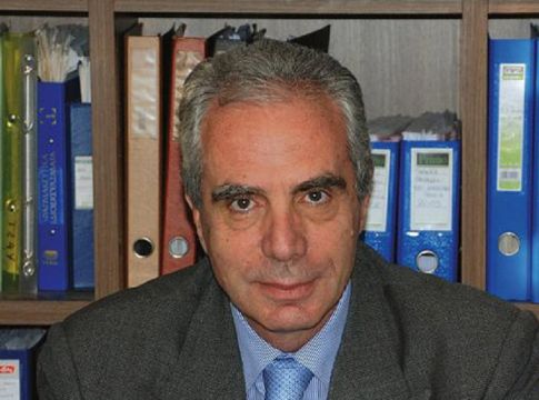 Λουράντος : «Έχουν εξαντληθεί τα αποθέματα σε μάσκες»