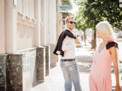 Οι όψεις της Αφροδίτης με τον Ουρανό στον χάρτη της σχέσης και η δέσμευση: Όταν ο ένας ζητά μονιμότητα στη σχέση και ο άλλος την ελευθερία του.