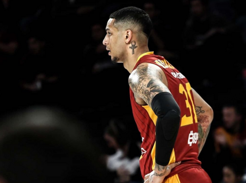 Γαλατάσαραϊ – Τόφας 98-81