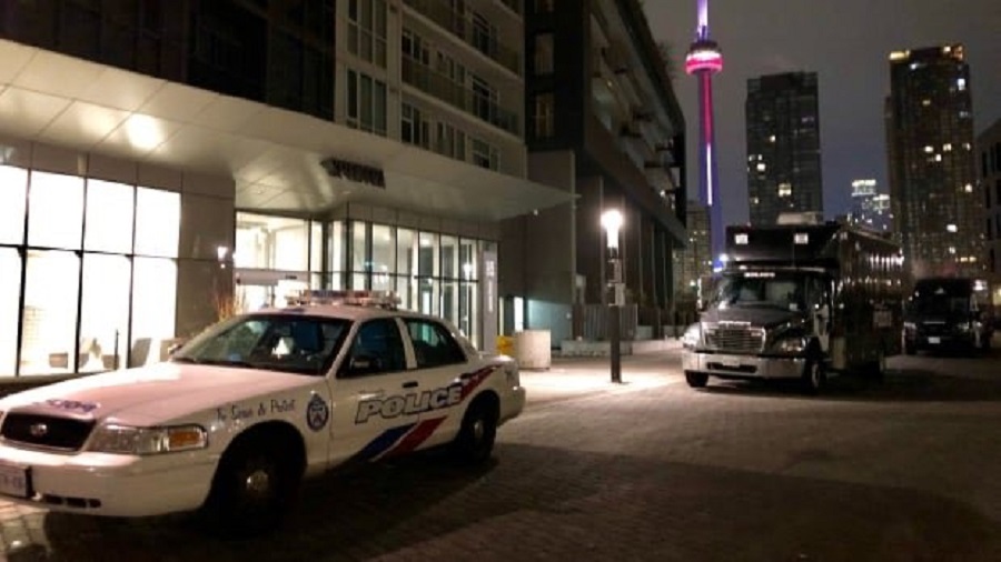 Καναδάς: Τρεις νεκροί σε περιστατικό με πυροβολισμούς σε διαμέρισμα Airbnb