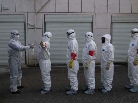 Δεν υιοθετεί ακόμα τον όρο «πανδημία» για τον κοροναϊό ο ΠΟΥ
