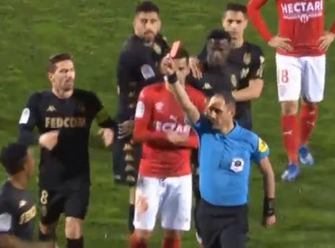 Διπλή αποβολή στην ίδια φάση για την Μονακό (vid)